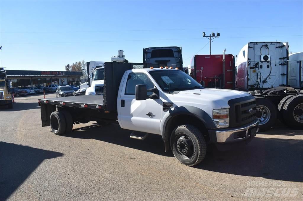 Ford F550 Billenő teherautók