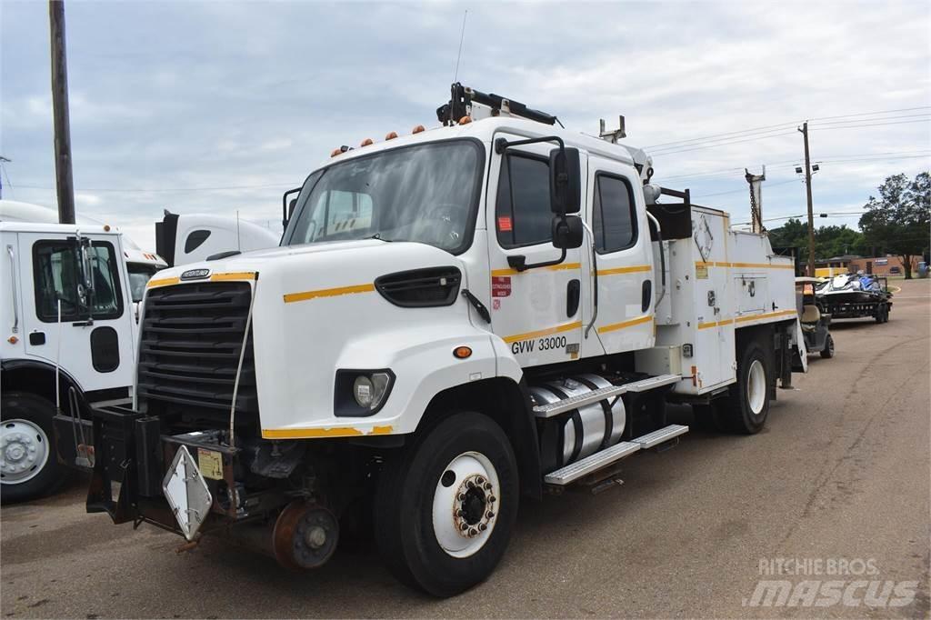 Freightliner 108SD Közúti karbantartó haszongépek
