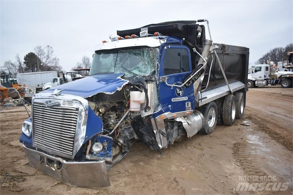 Freightliner 122SD Billenő teherautók