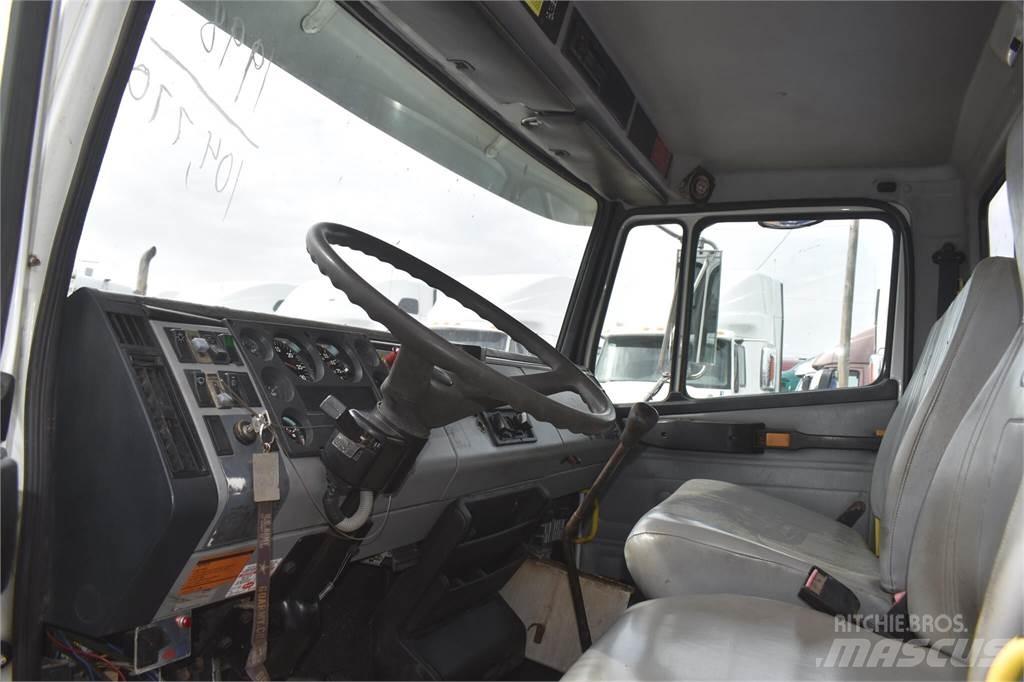 Freightliner FL70 Darus teherautók
