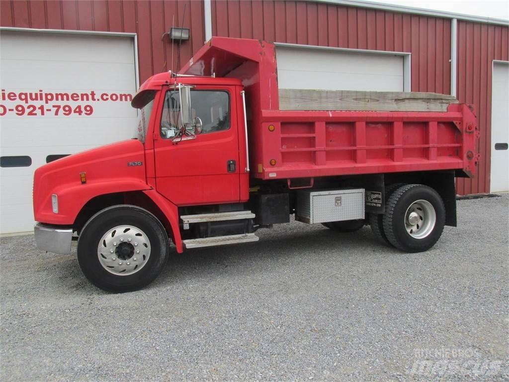 Freightliner FL70 Billenő teherautók