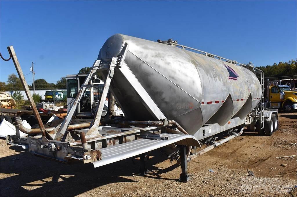 Fruehauf  Tartályos pótkocsik