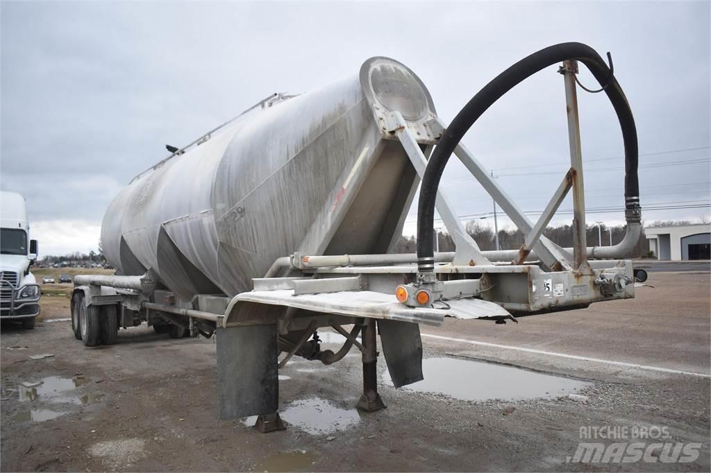 Fruehauf  Tartályos pótkocsik
