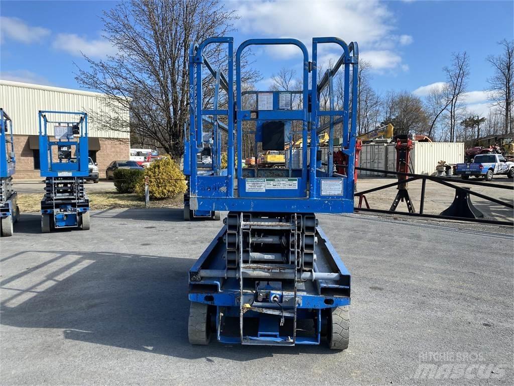 Genie GS2646 Ollós emelők