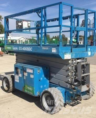 Genie GS4069DC Ollós emelők