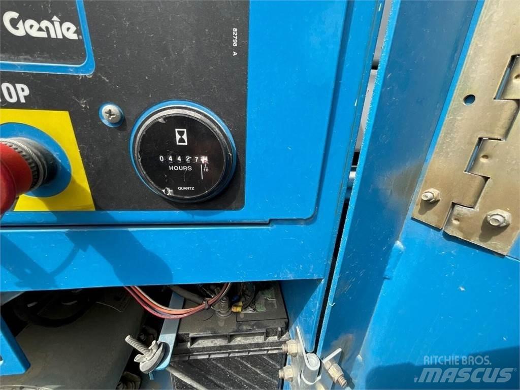 Genie GS4390RT Ollós emelők