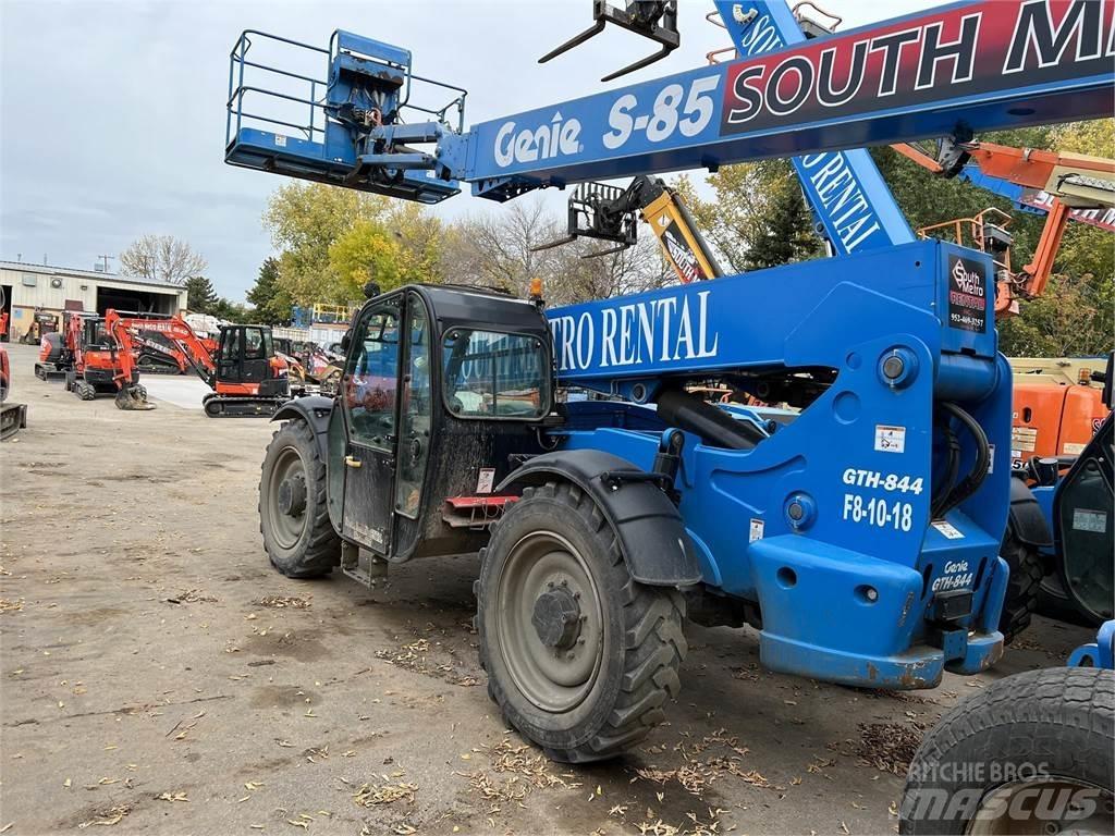 Genie GTH844 Teleszkópos rakodók