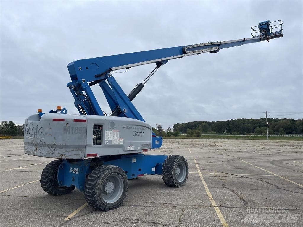 Genie S85 Teleszkópos emelők