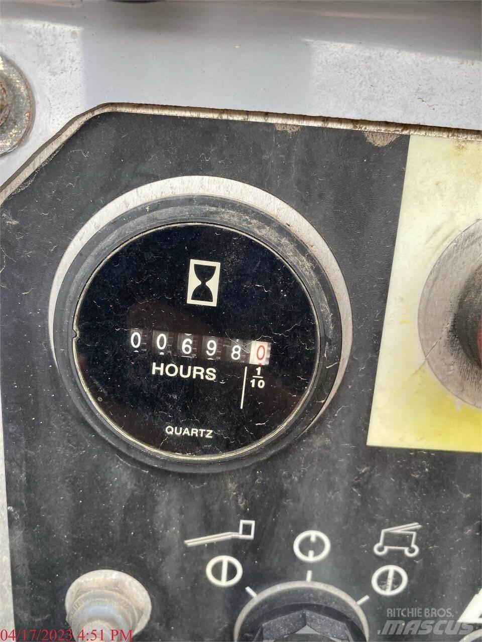 Genie Z30/20N Karos emelők