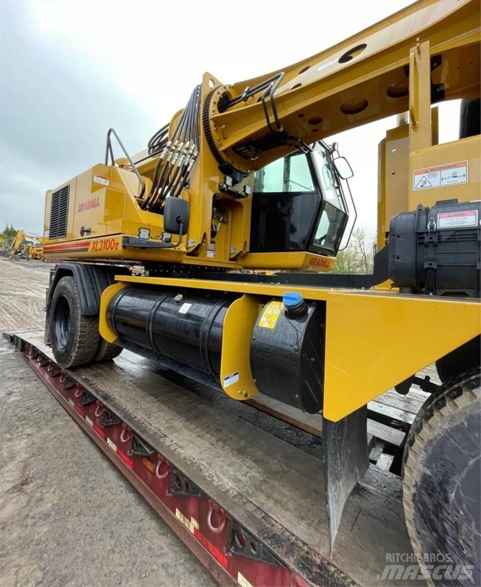 Gradall XL3100 V Gumikerekes kotrók