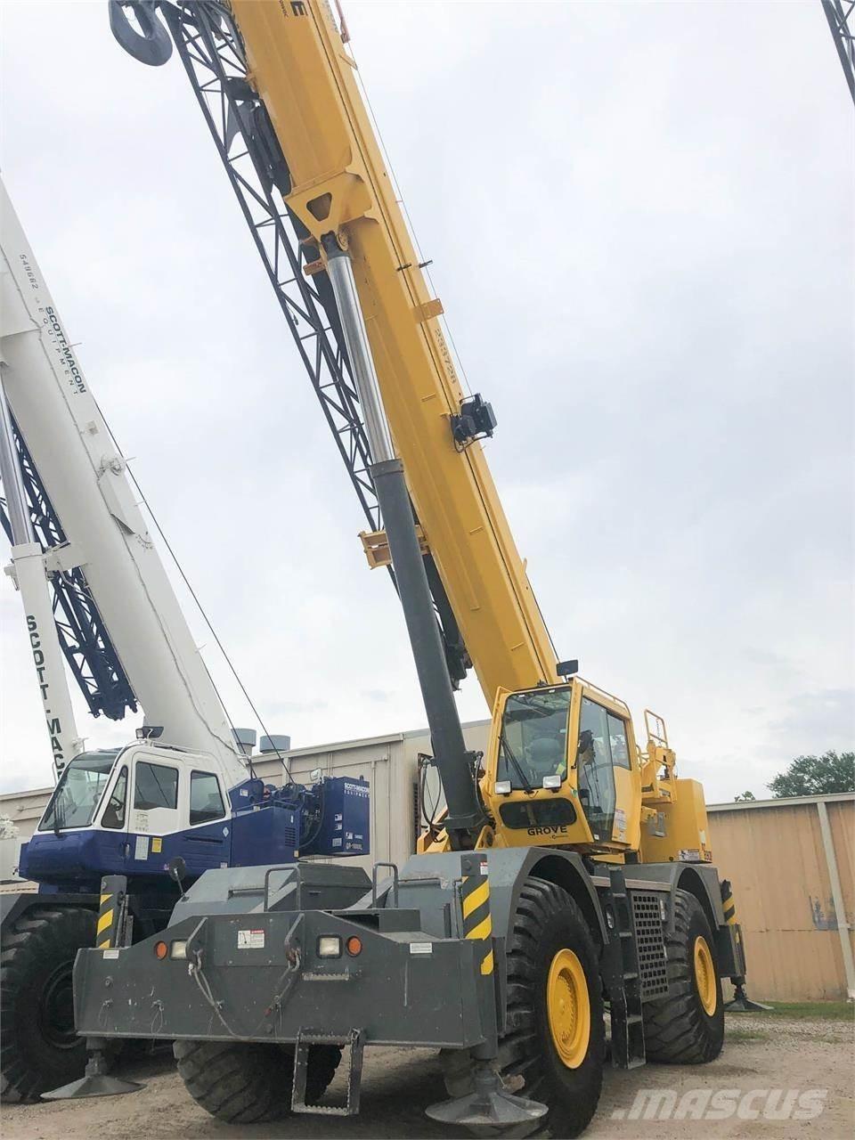 Grove RT890E Mobil daruk