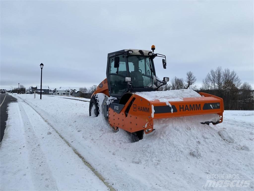 Hamm H12I Ikerdobos hengerek