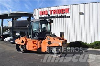 Hamm HD110HV Ikerdobos hengerek