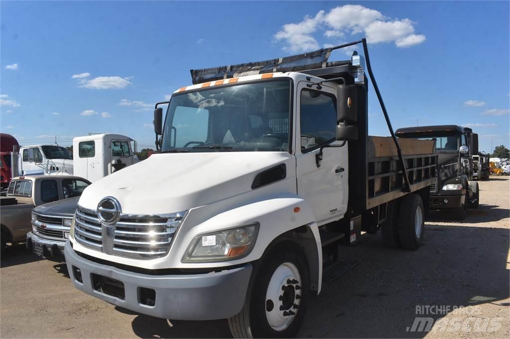 Hino 338 Billenő teherautók