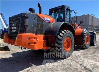Hitachi ZW550-6 Gumikerekes homlokrakodók