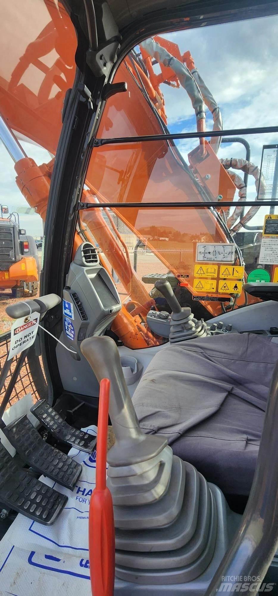 Hitachi ZX135US-6 Lánctalpas kotrók