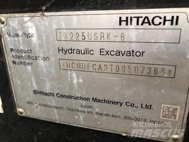 Hitachi ZX225USRK-6 Lánctalpas kotrók