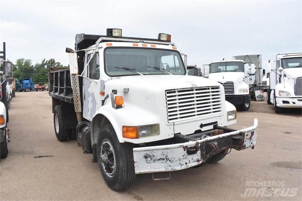 International 4700 Billenő teherautók