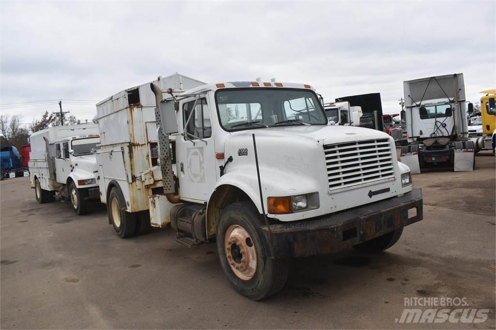 International 4700 Közúti karbantartó haszongépek