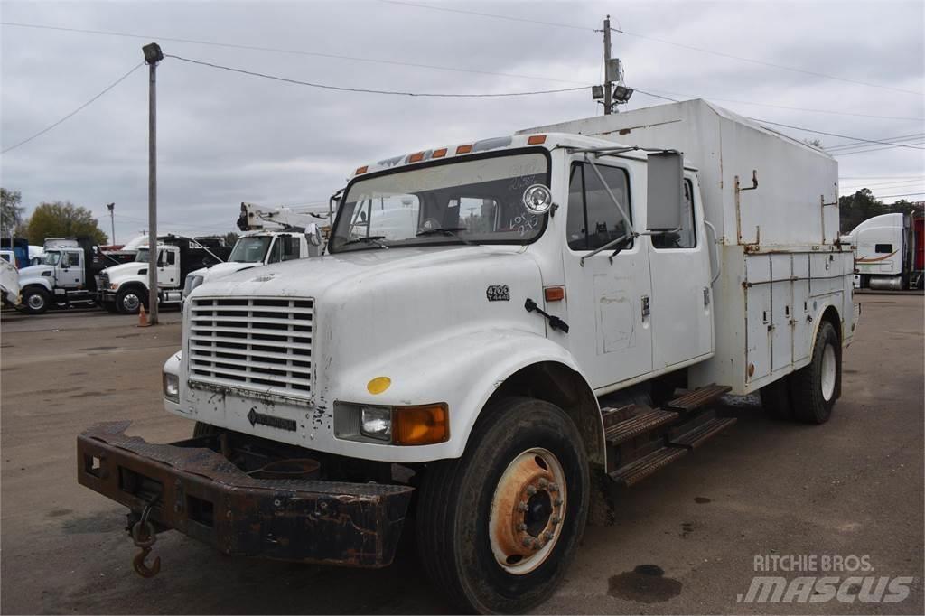 International 4700 Közúti karbantartó haszongépek