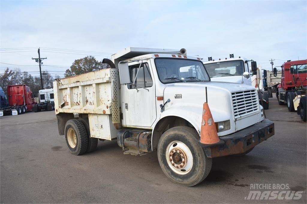 International 4700 Billenő teherautók