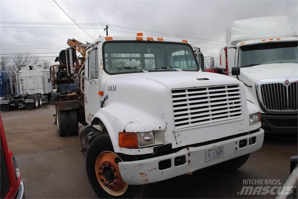 International 4700 Darus teherautók