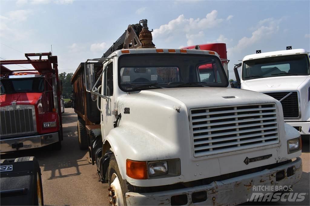 International 4900 Darus teherautók