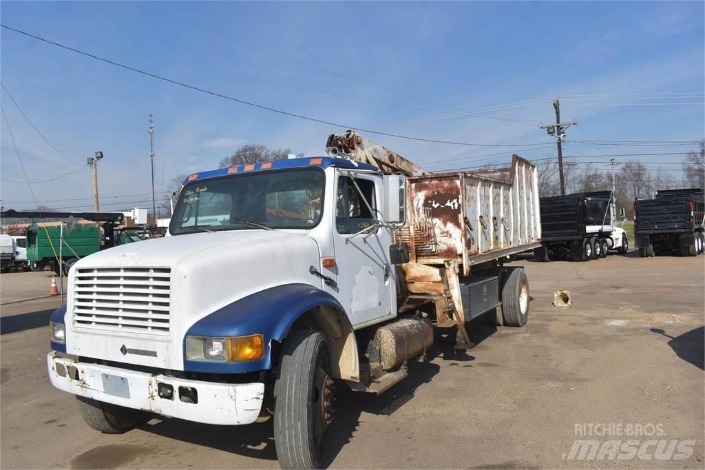 International 4900 Darus teherautók
