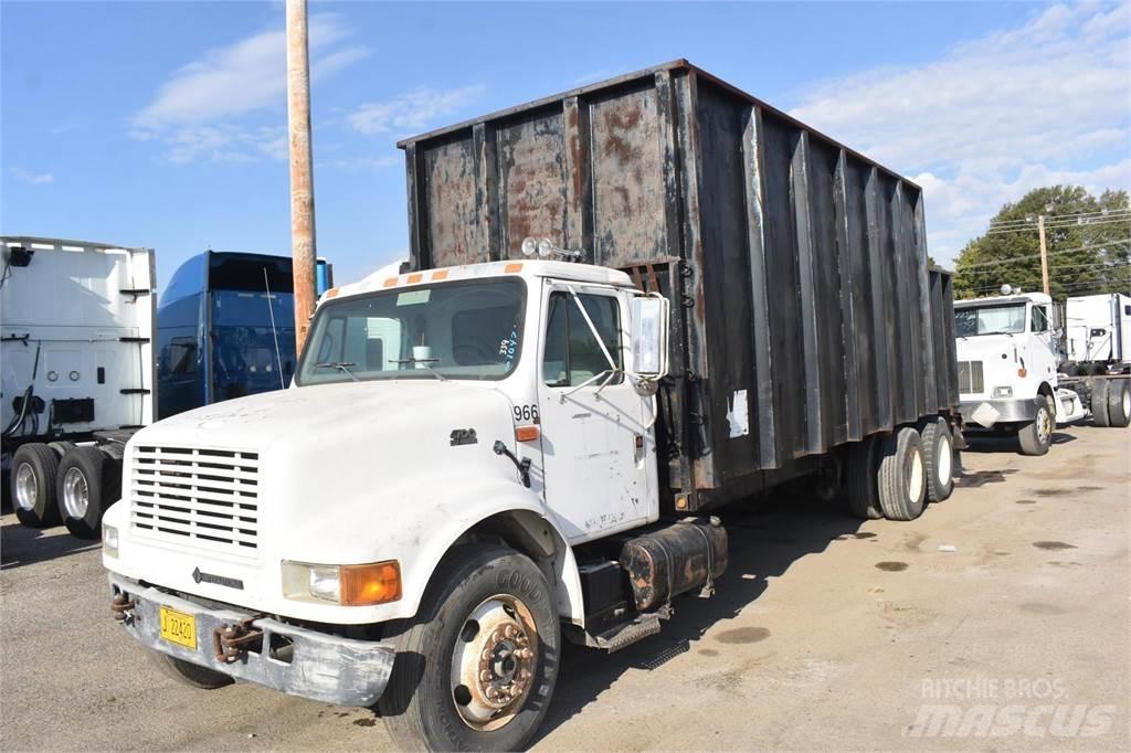 International 4900 Darus teherautók