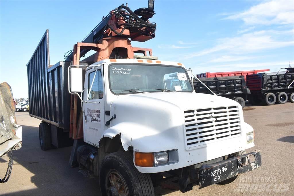 International 4900 Darus teherautók