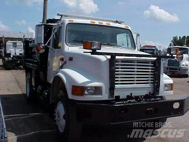 International 4900 Billenő teherautók