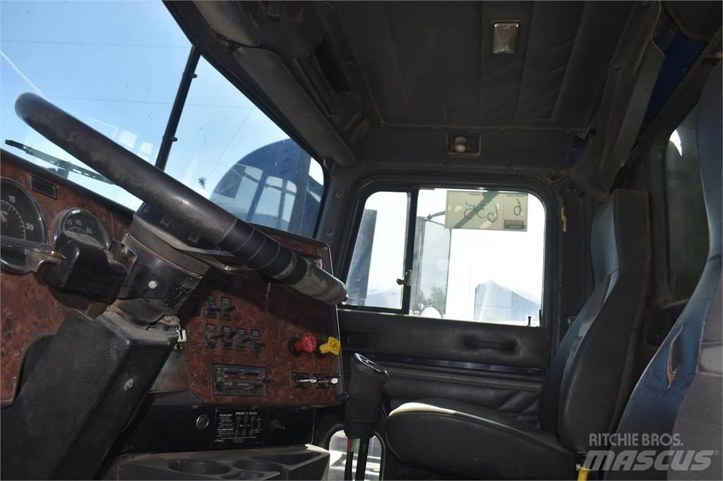 International 9400 Billenő teherautók