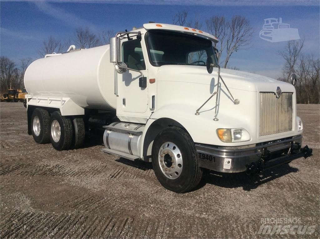 International 9400 Vízszállító teherautók