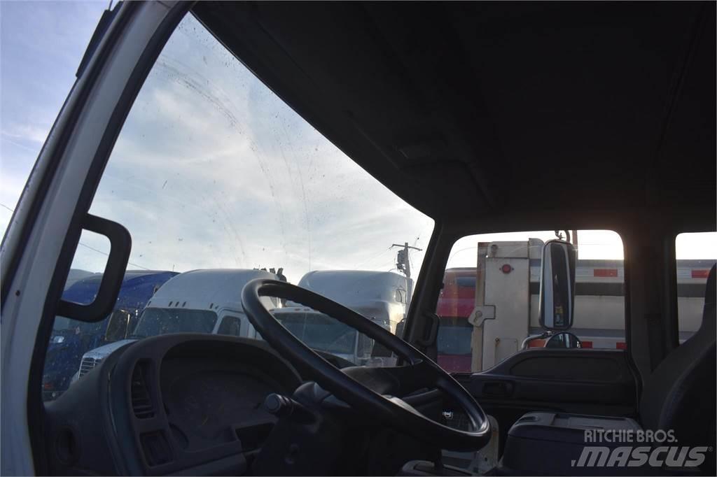 Isuzu FTR Billenő teherautók