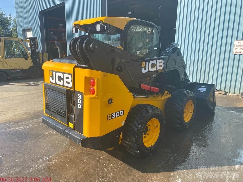 JCB 300 Kompaktrakodók