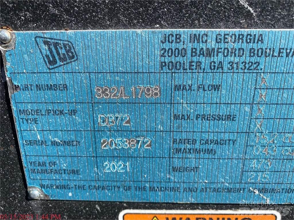 JCB 300 Kompaktrakodók