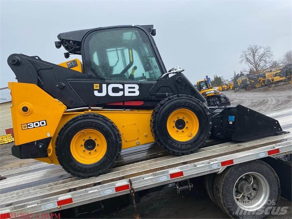JCB 300 Kompaktrakodók