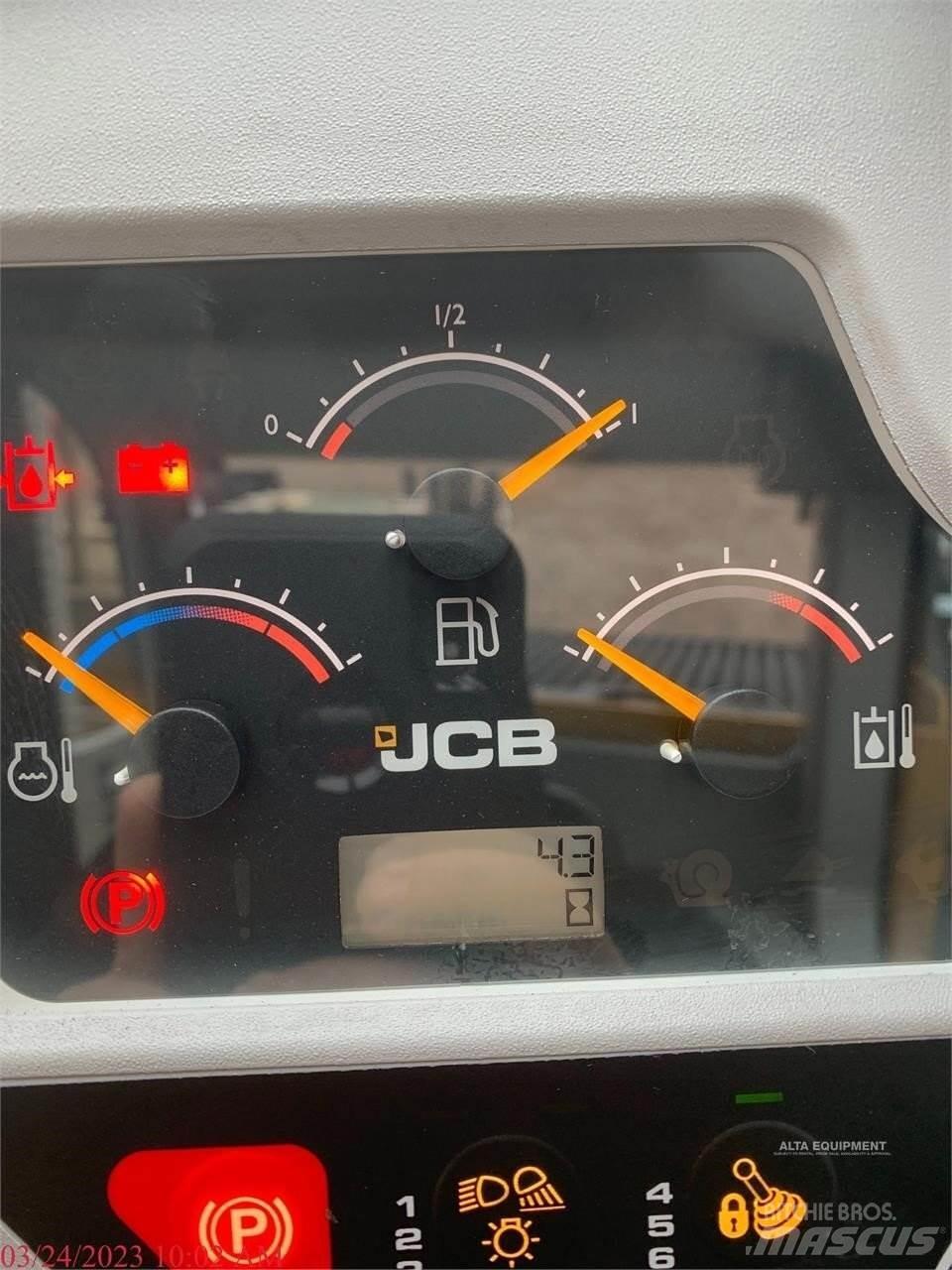 JCB 3TS-8T Kompaktrakodók