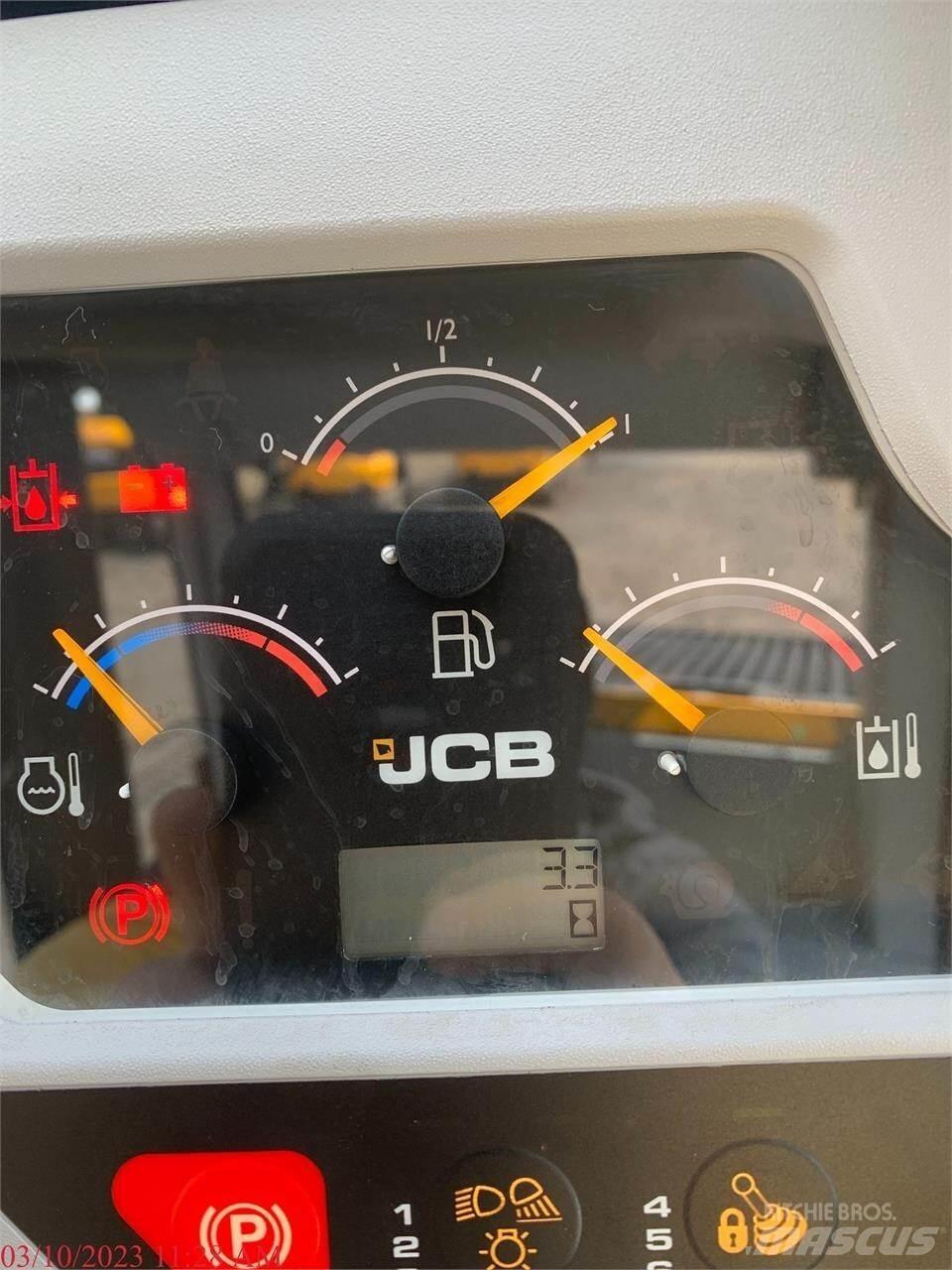 JCB 3TS-8T Kompaktrakodók
