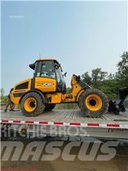 JCB 407 Gumikerekes homlokrakodók