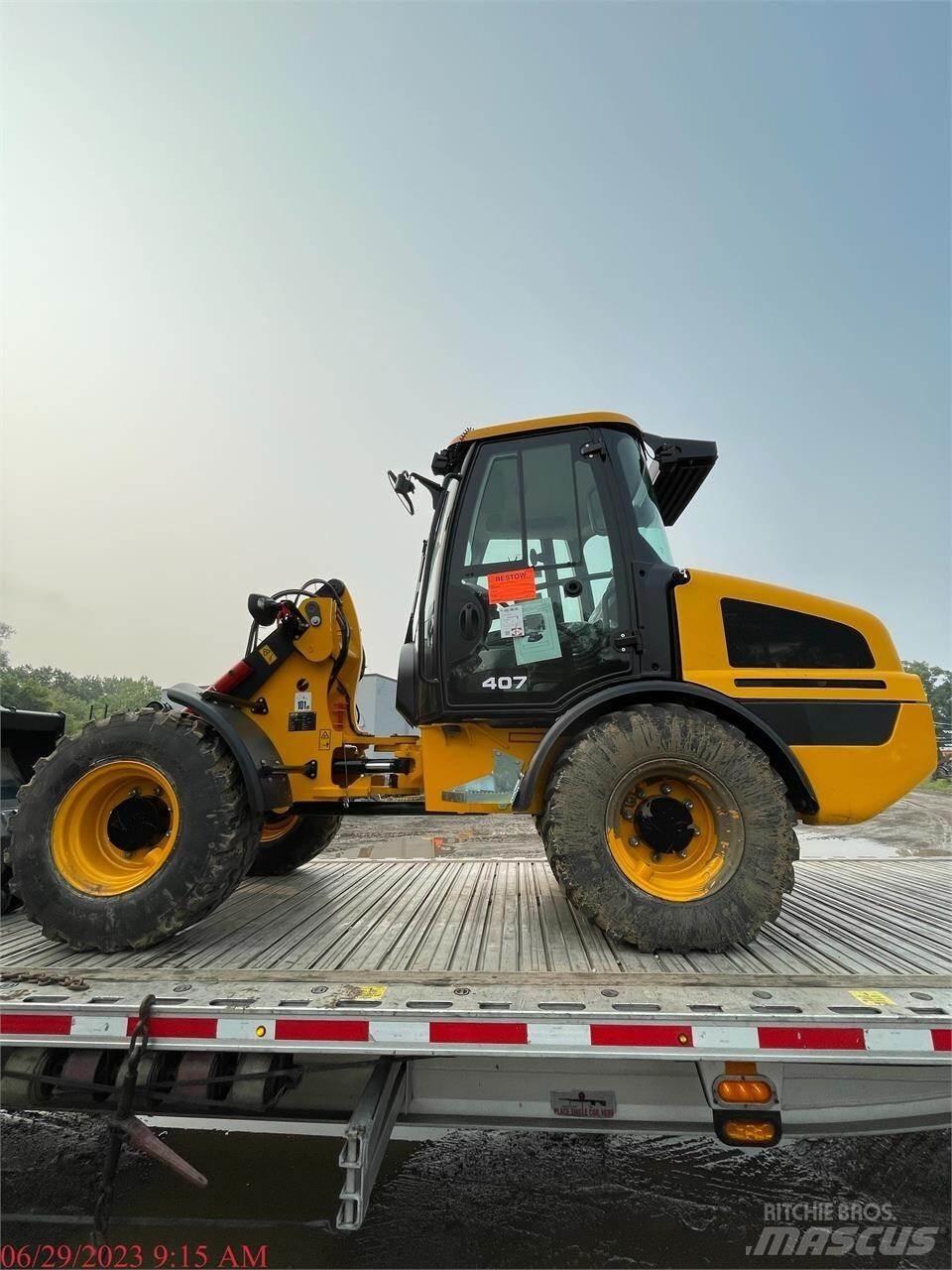 JCB 407 Gumikerekes homlokrakodók