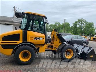 JCB 407B Gumikerekes homlokrakodók