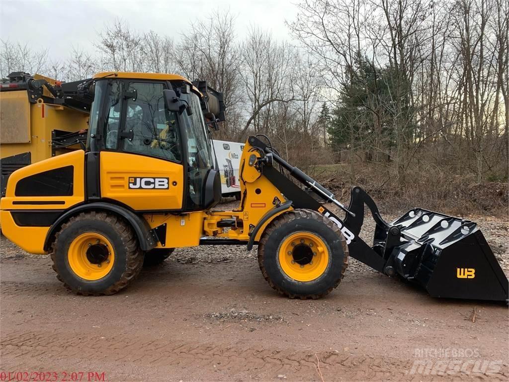 JCB 407B Gumikerekes homlokrakodók