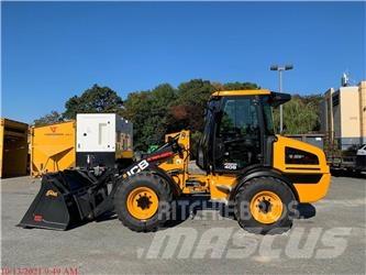 JCB 409 Gumikerekes homlokrakodók