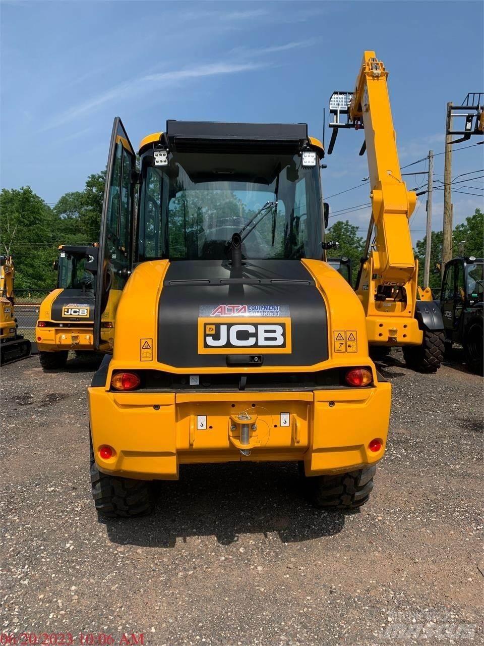 JCB 409 Gumikerekes homlokrakodók