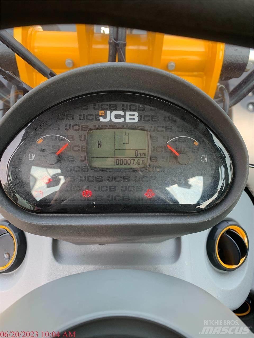 JCB 409 Gumikerekes homlokrakodók