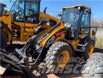 JCB 409 Gumikerekes homlokrakodók