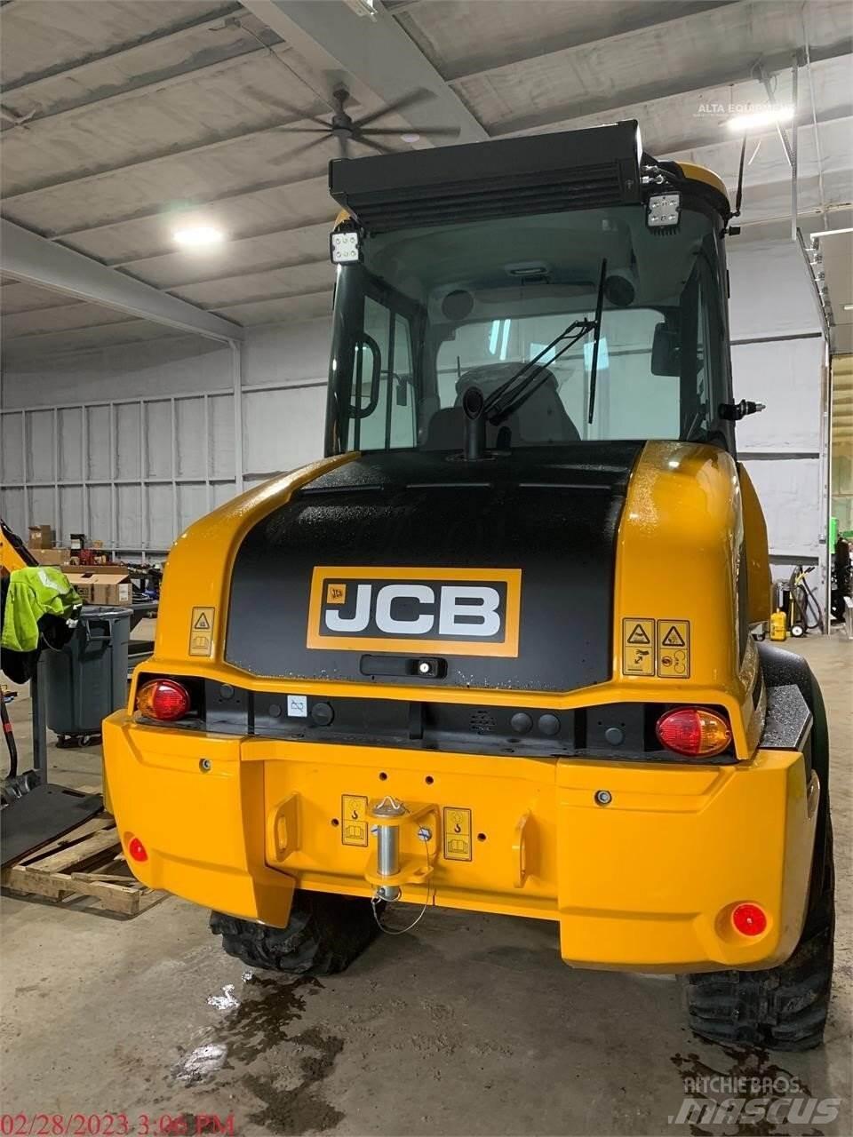 JCB 409 Gumikerekes homlokrakodók