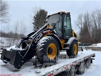 JCB 409 Gumikerekes homlokrakodók