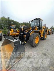 JCB 437ZX Gumikerekes homlokrakodók
